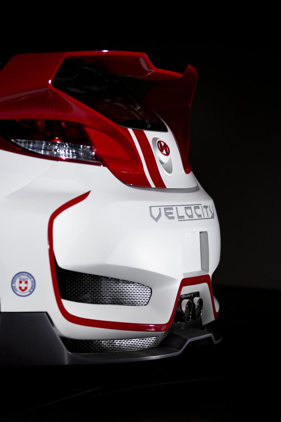  Hyundai Veloster Velocity Concept 2012 года  (фото 3 из 10)
